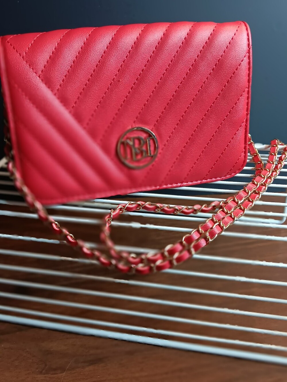 Badgley Mischka Red Quilted Crossbody Purse-45" Gold Chain